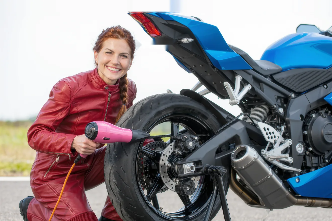 Photo d'illustration : Roulage moto sur circuit
