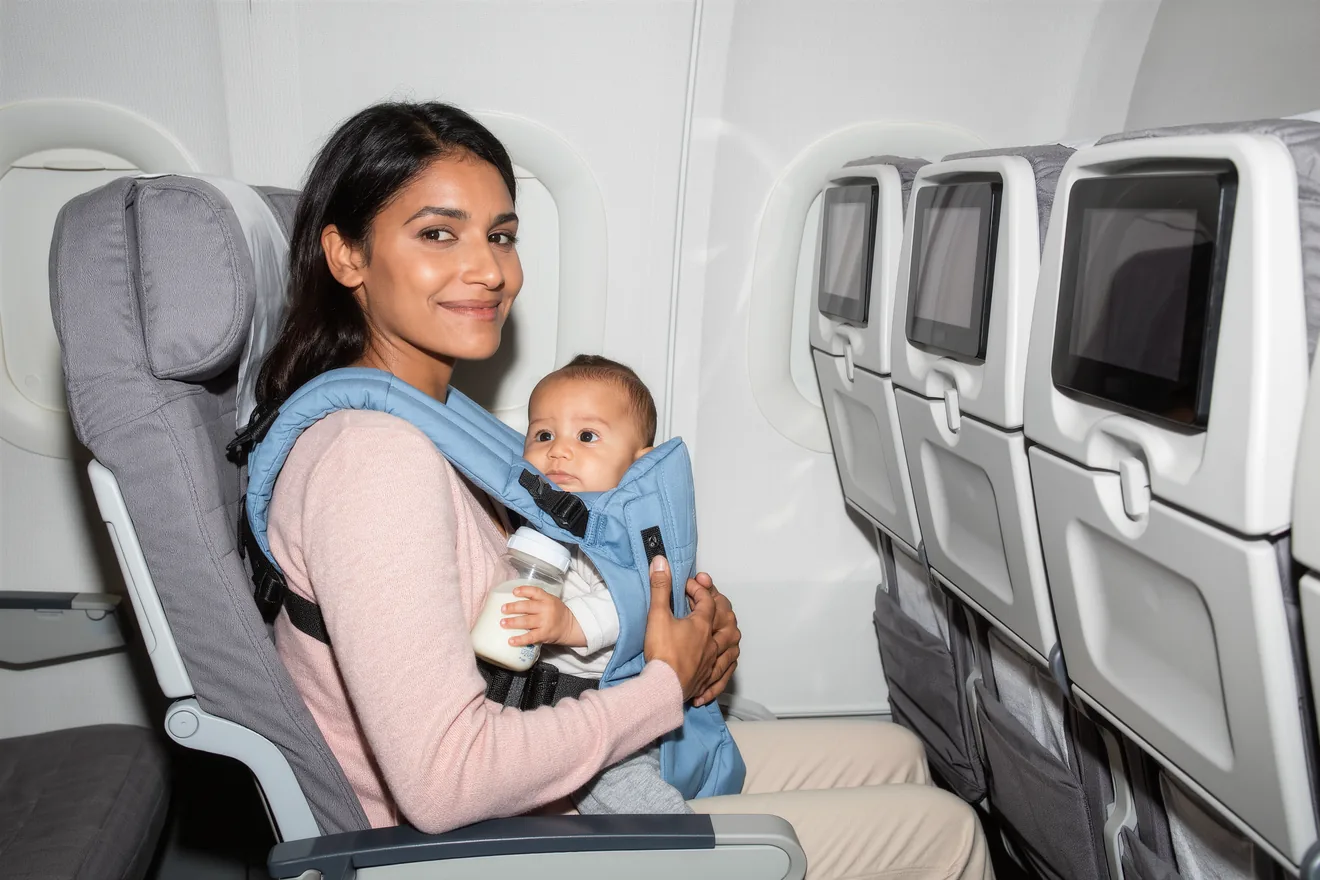 Photo d'illustration : Avion avec bébé