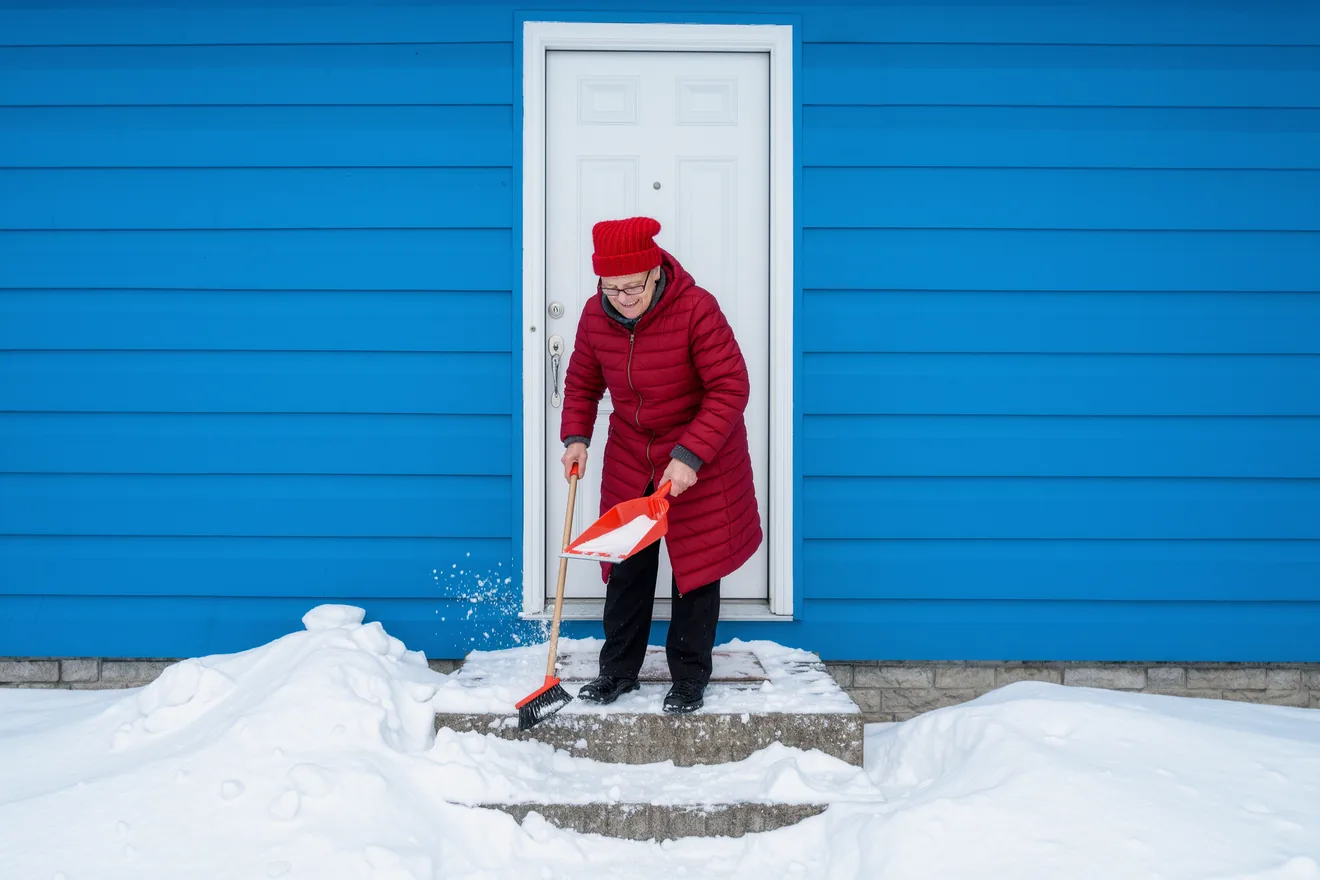 Photo d'illustration : Neige et verglas devant chez soi