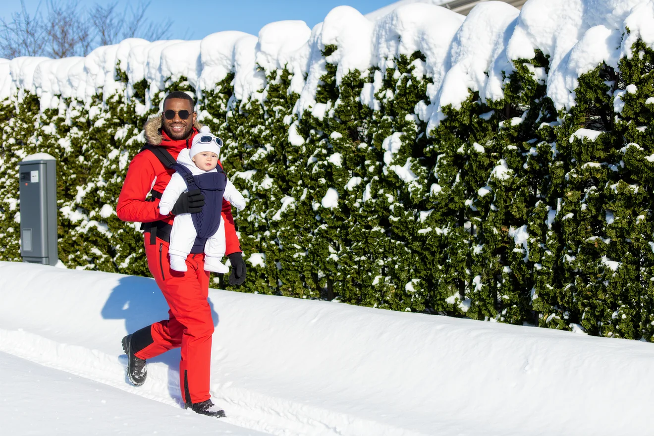 Photo d'illustration : Montagne l'hiver avec bébé