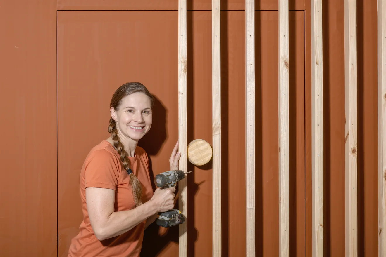 Photo d'illustration : Mur en tasseaux de bois